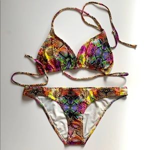 NWT OndadeMar bikini size L